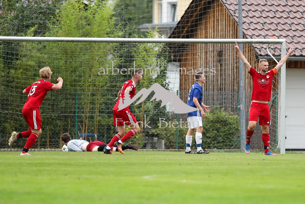 OE7A7982 | Niedermeier trifft zum 1:0