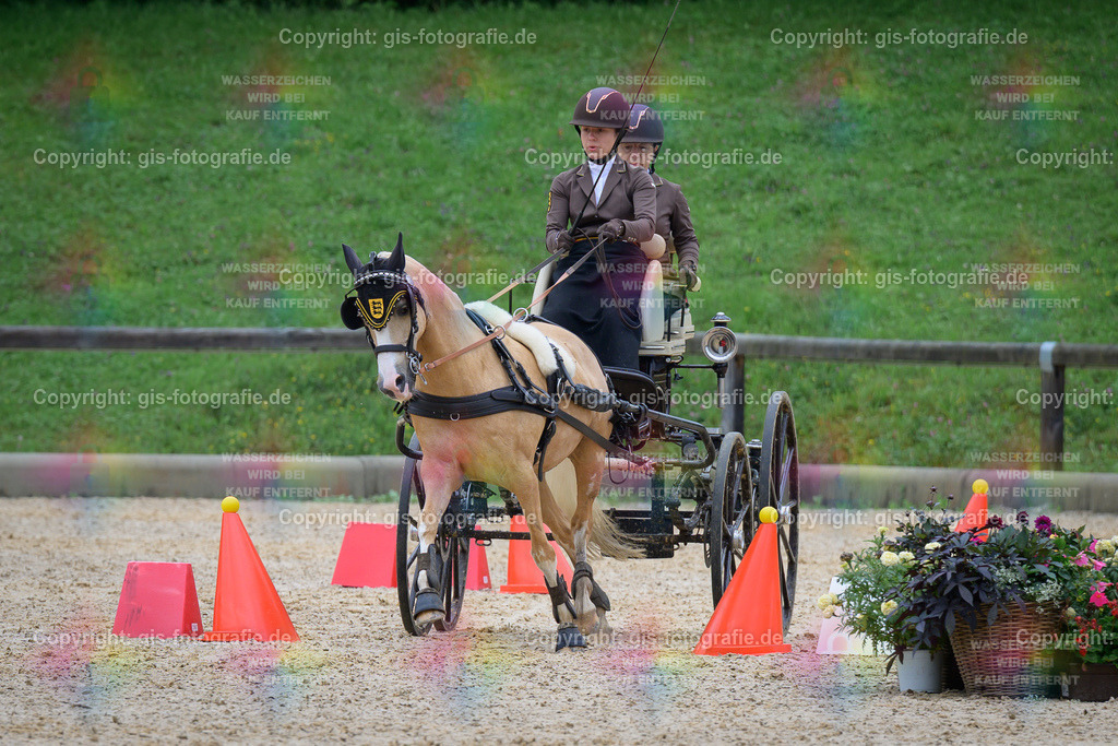 037_Grundmann_Anna_KegelF-M_1Sp_250727_05 | gis-fotografie