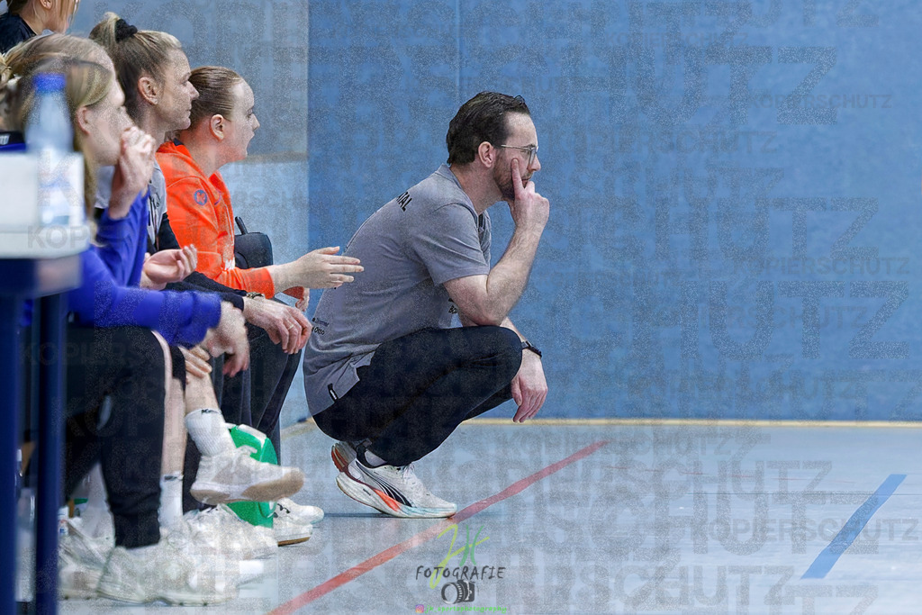 Handball Frauen Oberliga Mitte, HSG Eibelshausen/Ewersbach - HSG Lumdatal | Handball Frauen Oberliga Mitte, HSG Eibelshausen/Ewersbach - HSG Lumdatal am 21.02.2026 in Dietzhölztal-Steinbrücken (Sporthalle am Hammerweiher)Photo © 2026 - Jörg Heinrich - Realisiert mit Pictrs.com