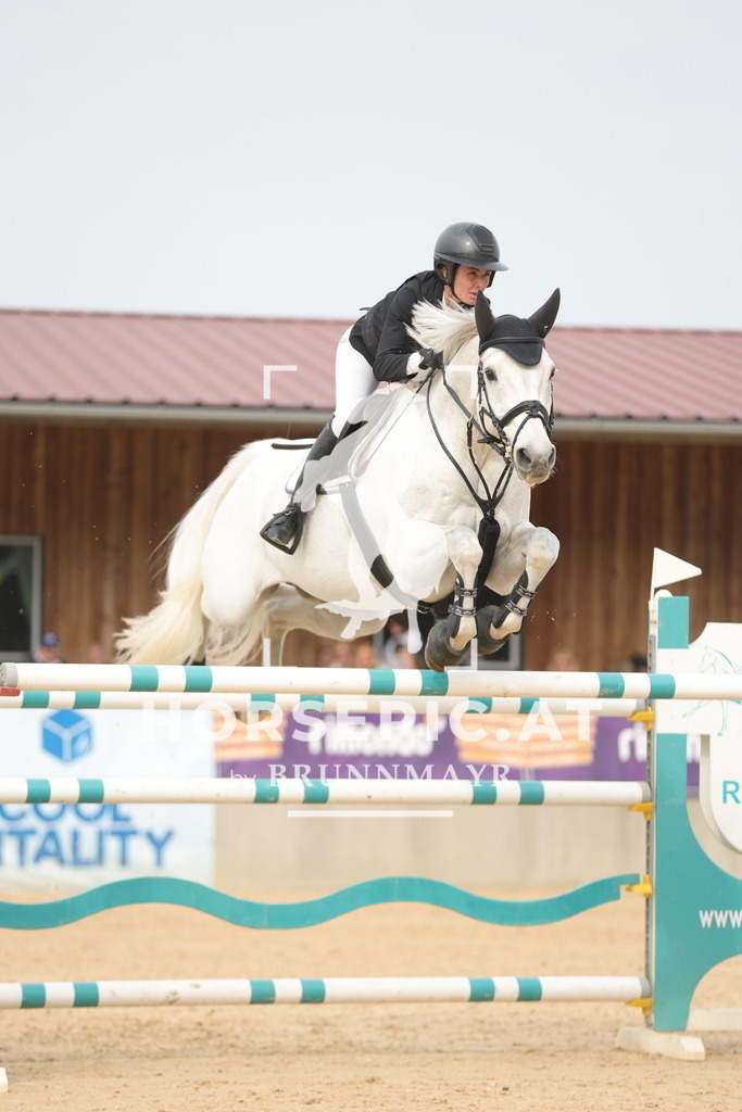 0P6A7059 | Willkommen bei Brunnmayr - Design & Fotografie – Ihrem Spezialisten für Reitturniere und Pferdeveranstaltungen in Oberösterreich, Salzburg und Bayern! Seit über 17 Jahren sind wir leidenschaftlich dabei.