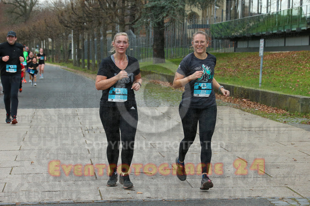 221231_1205_EX1_0403 | Sportfotografie im Rhein-Sieg Kreis, Köln, Bonn, NRW, Rheinland Pfalz, Hessen, etc. Unser Tätigkeitsfeld umfasst den Laufsport vom Volkslauf über den Marathon, Duathlon, Triathon bis zum Ultralauf wie Kölnpfad Ultra oder Schindertrail.