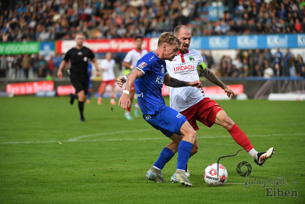 SV Meppen-VfB Lübeck | Herren Regionalliga Nord; SV Meppen (blau)-VfB Lübeck (weiß) am 01.08.2025 in Meppen (Hänsch-Arena), Photo: Philip Eiben 2025 - Realisiert mit Pictrs.com