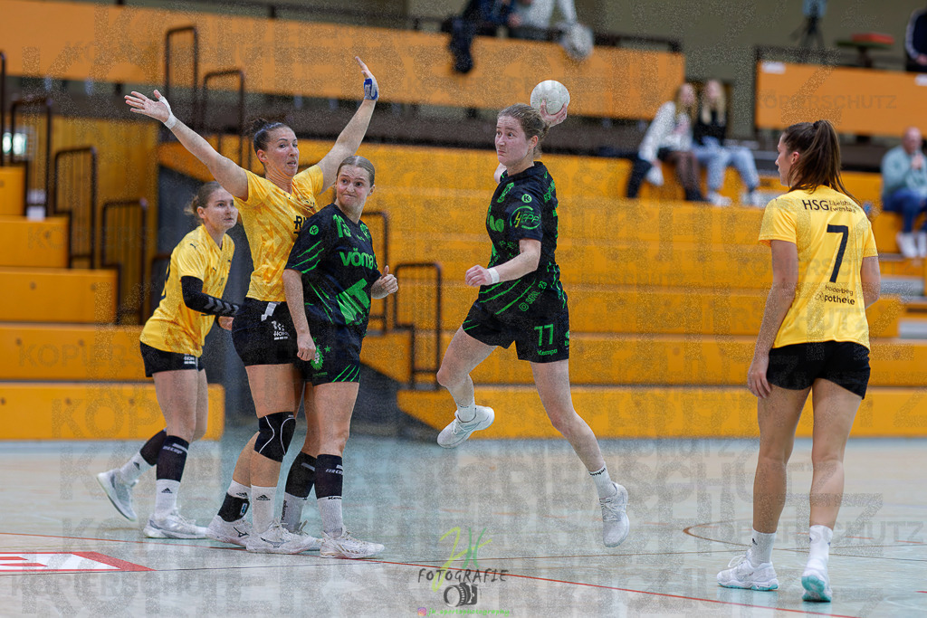 Frauen Oberliga Mitte (HHV); HSG Kleenheim/Langgöns II - HSG Eibelshausen/Ewersbach | Frauen Oberliga Mitte (HHV); HSG Kleenheim/Langgöns II - HSG Eibelshausen/Ewersbach am 01.11.2025 in Oberkleen (Weidig-Halle)Photo © 2025 - Jörg Heinrich - Realisiert mit Pictrs.com