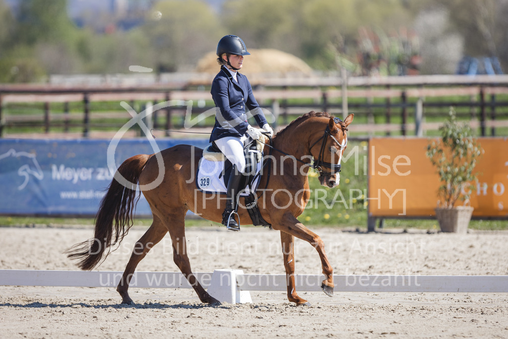 220418_Dressurpferde-L-165 | Frühlingsfest der Pferde
Herford
18.April 2022
Dressurpferdeprfg. Kl.L DL2