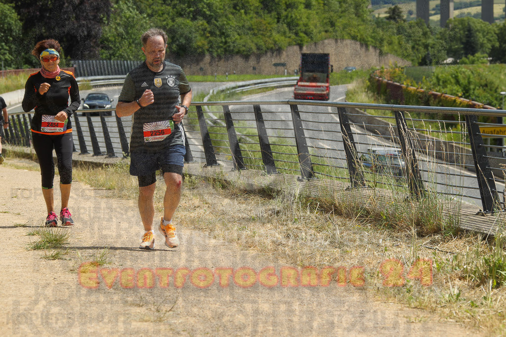 240615_1327_EV4_6920 | Sportfotografie im Rhein-Sieg Kreis, Köln, Bonn, NRW, Rheinland Pfalz, Hessen, etc. Unser Tätigkeitsfeld umfasst den Laufsport vom Volkslauf über den Marathon, Duathlon, Triathon bis zum Ultralauf wie Kölnpfad Ultra oder Schindertrail.