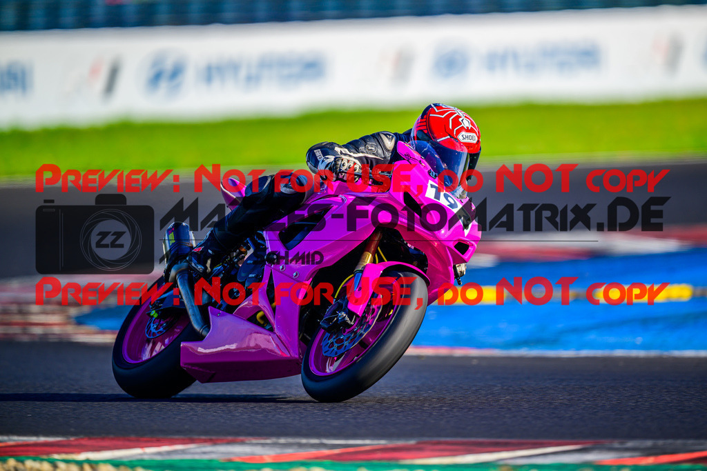 MaZZes_Fotomatrix_20250912_6007705_0583-2 | ROT