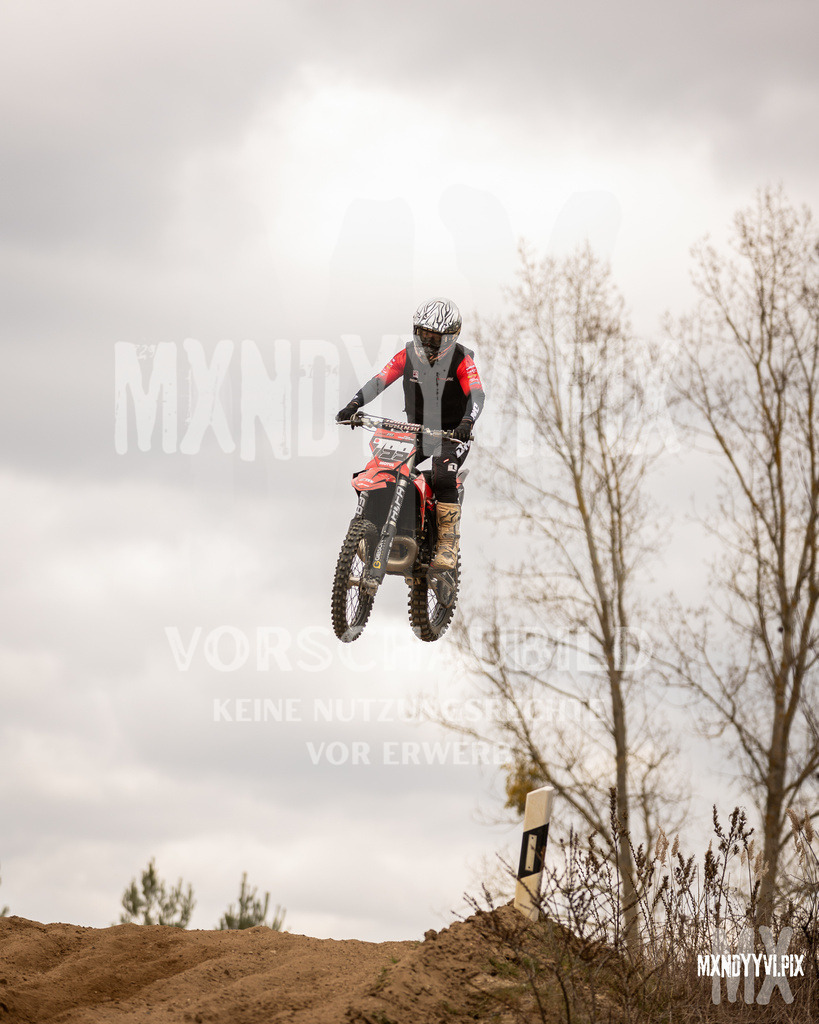 866A1818 | mxndyyvipix