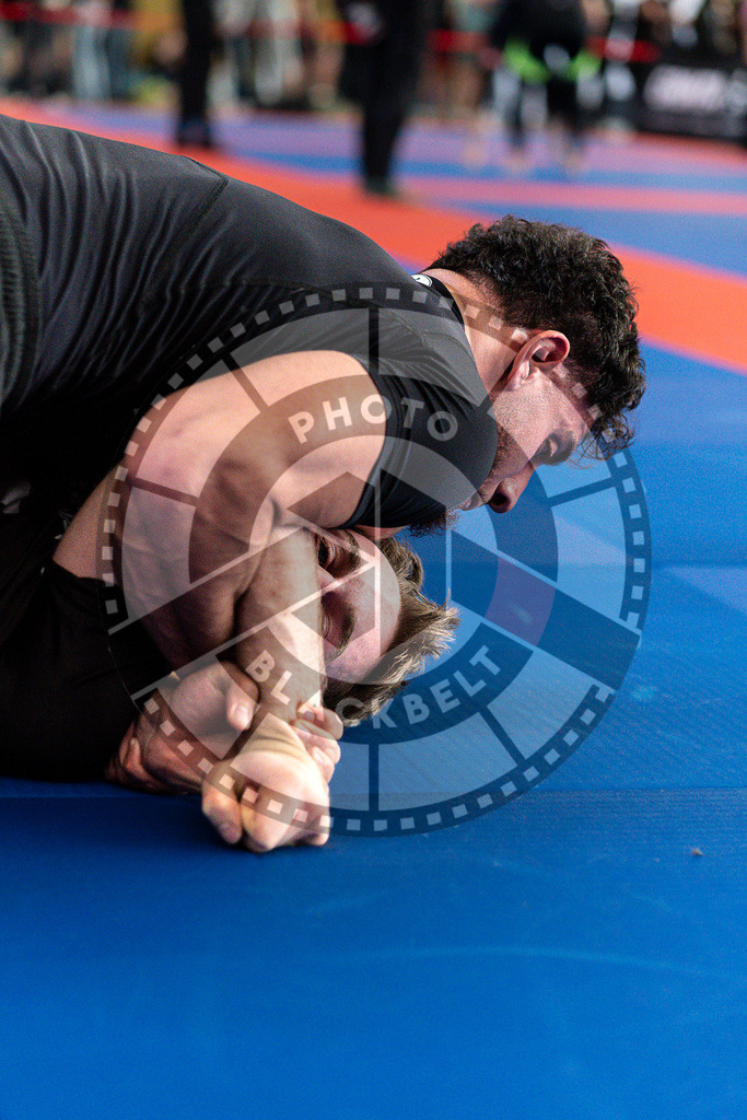 20250510PBB3627 | Athletes compete during the JJLG Berlin Open Jiu-Jitsu Championship on May 10, 2025 in Berlin, Germany. © Chiara Dazi / photoblackbelt