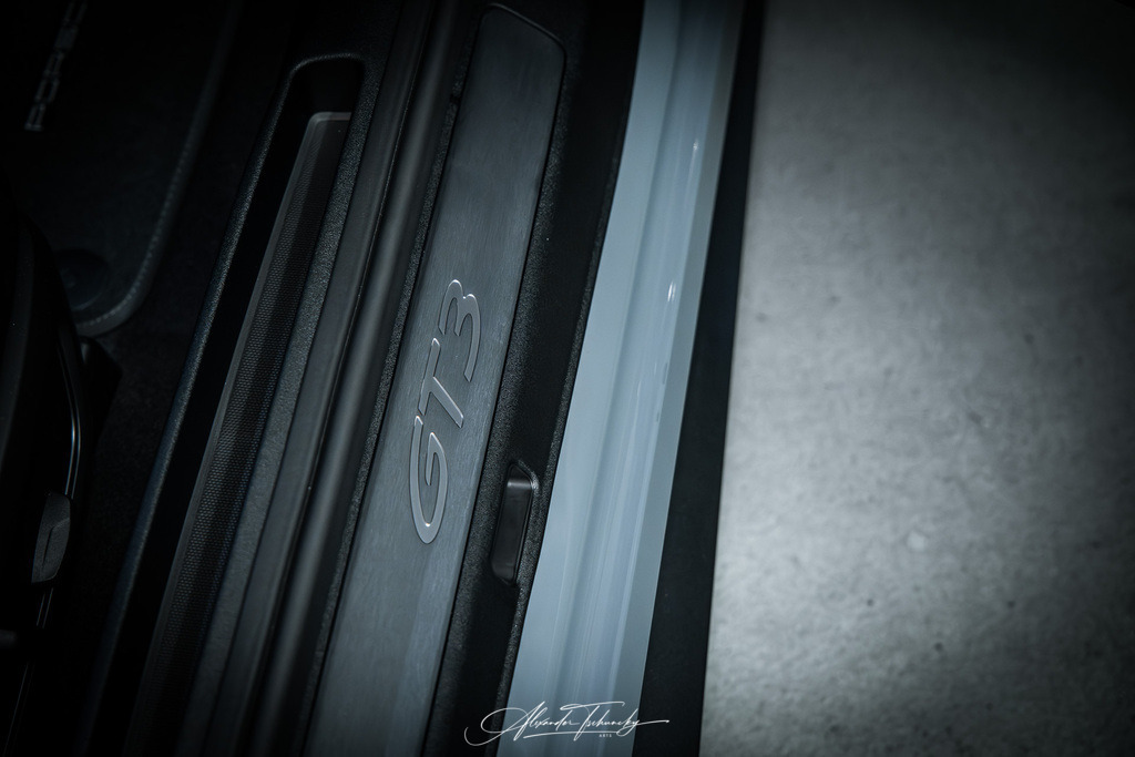 911 GT3 Touring Clausi | Entdecken Sie die faszinierende Welt von Alexander Tschuncky Arts: Kreative Fotografie, atemberaubende Automobilkunst und hochwertiger Bilderdruck. Lassen Sie sich inspirieren! - Realisiert mit Pictrs.com