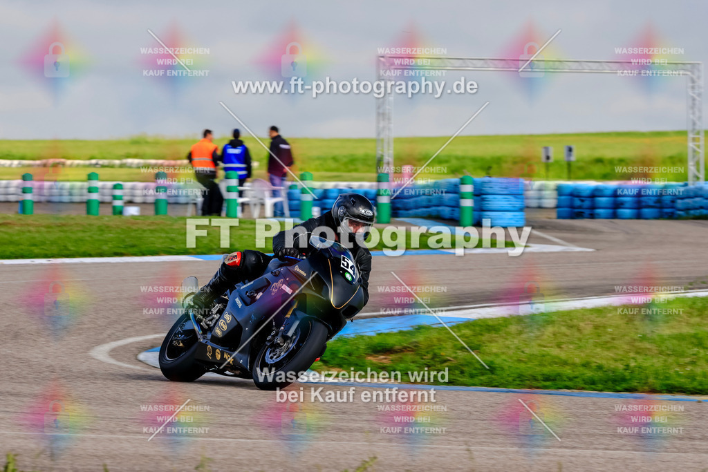 MotoTeam-8353 | Hier findet Ihr Bilder von Touristenfahrten auf der Nürburgring Nordschleife oder von anderen Veranstaltungen die ich besucht habe. Viel Spass beim Durch Schauen 