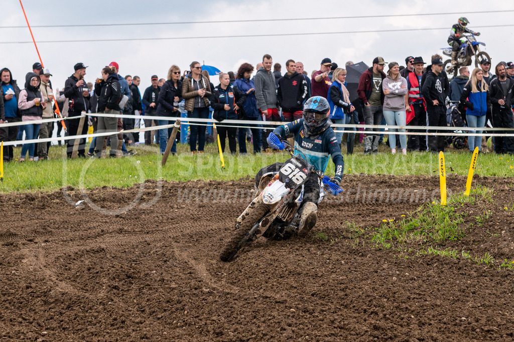 Motocross Schlatt bei Winterthur - 30. April 2022 | Motocross Schlatt bei Winterthur
MC Wila, Schlatt bei Winterthur
Bild: Sportfotografie Markus Aeschimann | www.markus-aeschimann.ch - Realisiert mit Pictrs.com