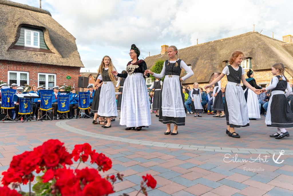 EAF_9248 | Eilun-Art-Fotografie Levke Martens, ihre Fotografin für Immobilien- und Landschaftsfotografie auf Föhr, Föhrer Motive als Poster, Leinwand, hinter Acrylglas oder stelle dir deinen eigenen Monatskalender zusammen, mit nur einem Klick