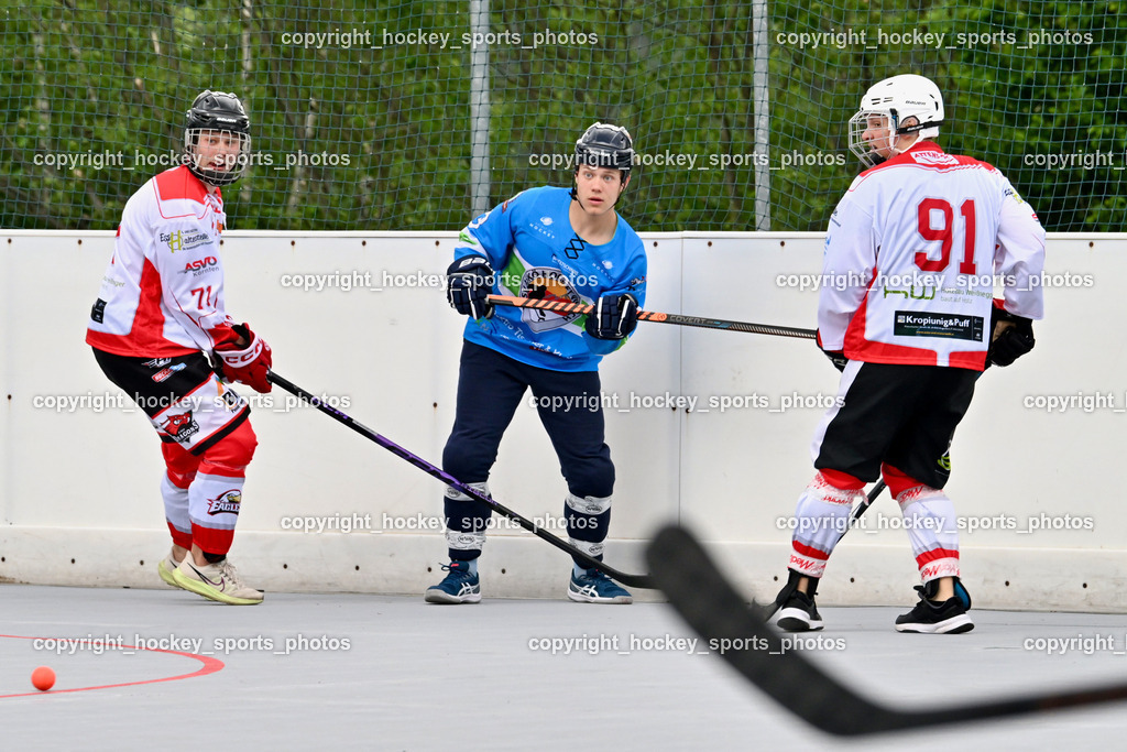 SV ASKÖ Ballhockey Villach vs. Ultras Spittal | #71 Haller Bastian HSC Zwa, #13 Scharf Nikolas SV ASKÖ Ballhockey, #91 Tassotti Pascal HSC Zwa, SV ASKÖ Ballhockey Villach vs. Ultras Spittal, SV ASKÖ Ballhockey Villach vs. Ultras Spittal am 10.05.2026 in Villach (Alpen Arena ), Austria, (Photo by Bernd Stefan)