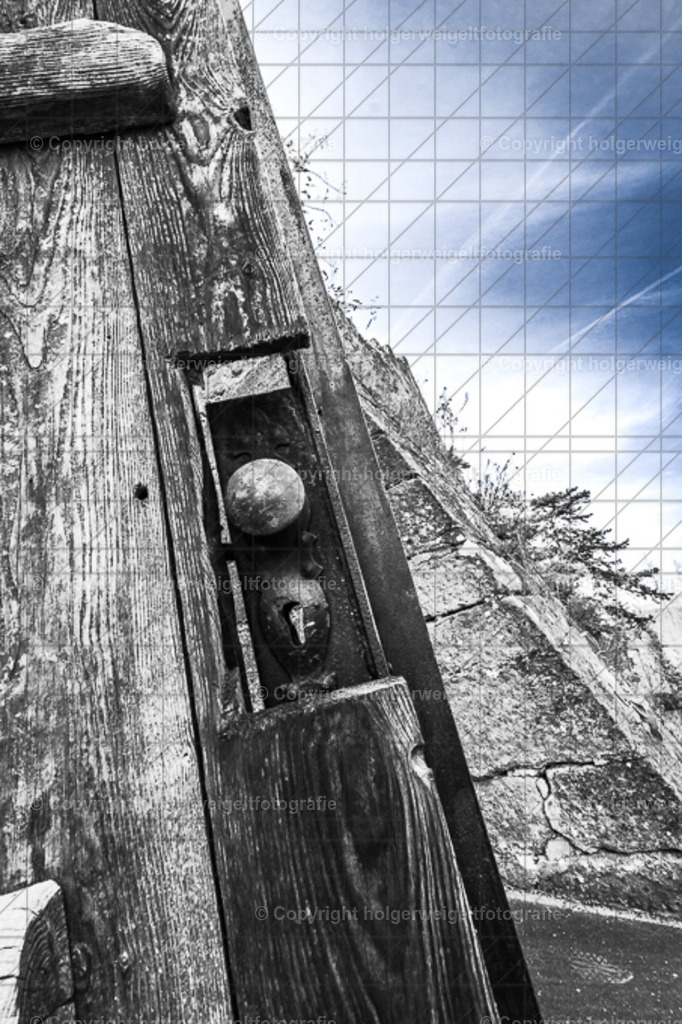 Door | Kaufen sie online außergewöhnliche Fotografien auf Leinwand Acrylglas Fotoprint Aludibond von holgerweigeltfotografie - Realisiert mit Pictrs.com