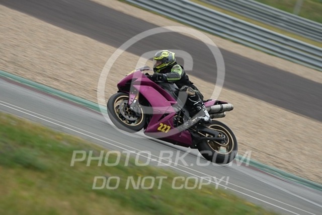 2024_08_18_PBK_42512 | Sportfotografie; SlowMotion; Video; Rennstrecke; Hafeneger; Speer; Racing; RSE; BMW; CBO; Trackday; Motorsportarena; Hockenheimring; Brno; Most; Barcelona; Valencia