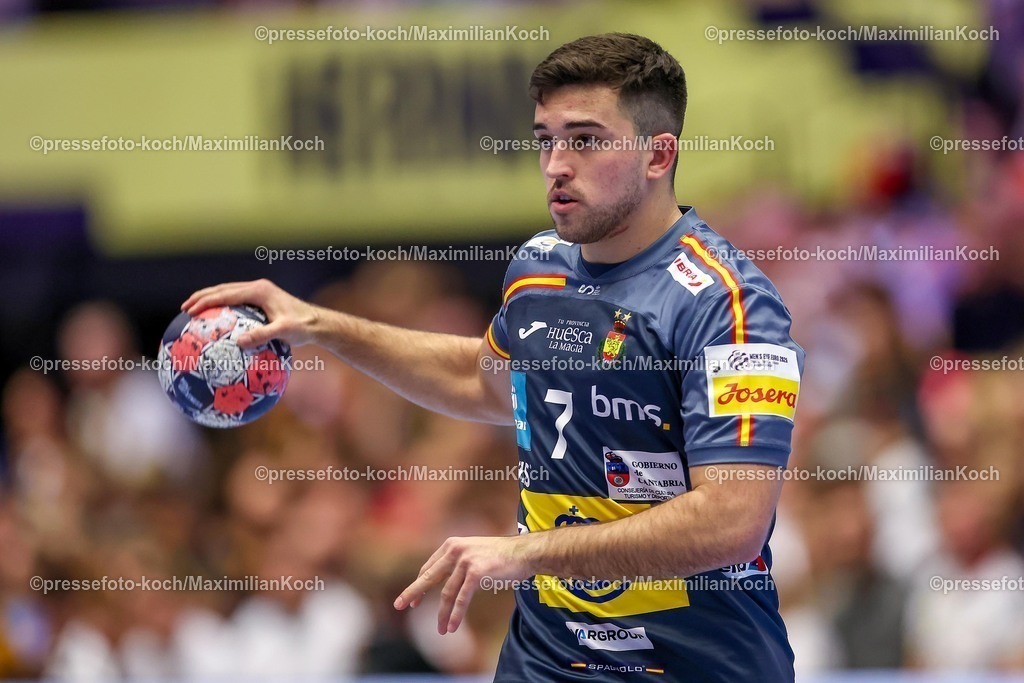 EHF17012601147 | 17.01.2026, Handball, Men's EHF EURO 2026, Österreich - Spanien, Jyske Bank Boxen in Herning, Dänemark, Preliminary Round:  Jan Gurri Aregay (Espania #07) 