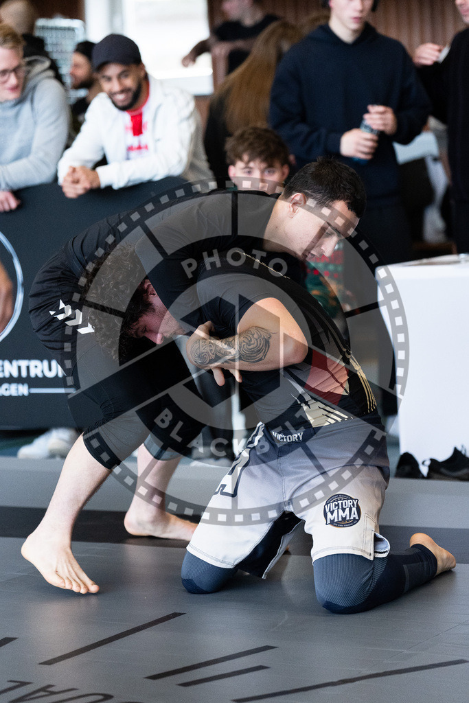 20251129PBB6731 | Fighters compete during the luta livre competition ILLCS XI winter edition on November 29, 2025 in Hannover, Germany.