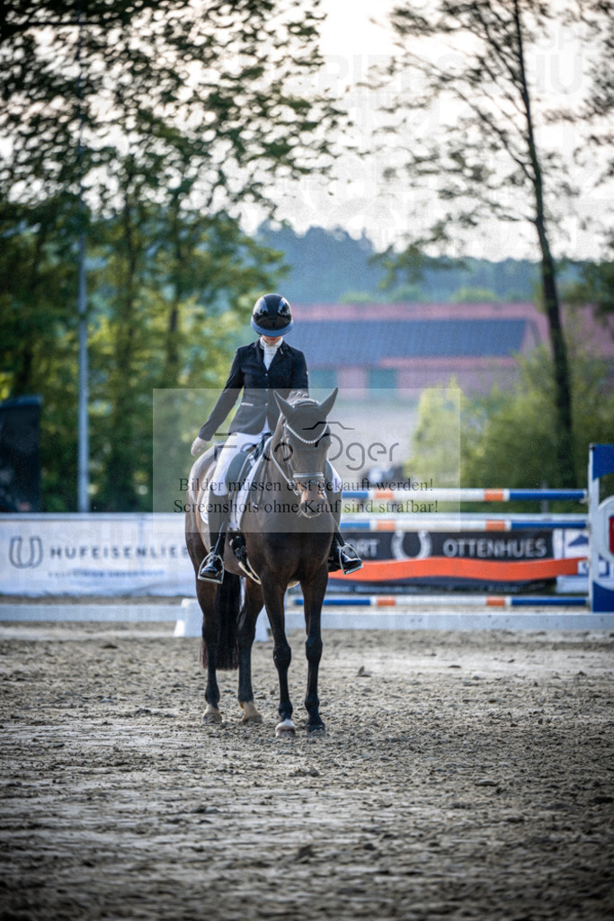 DOS_3670 | Reitturnier Venne - Realisiert mit Pictrs.com