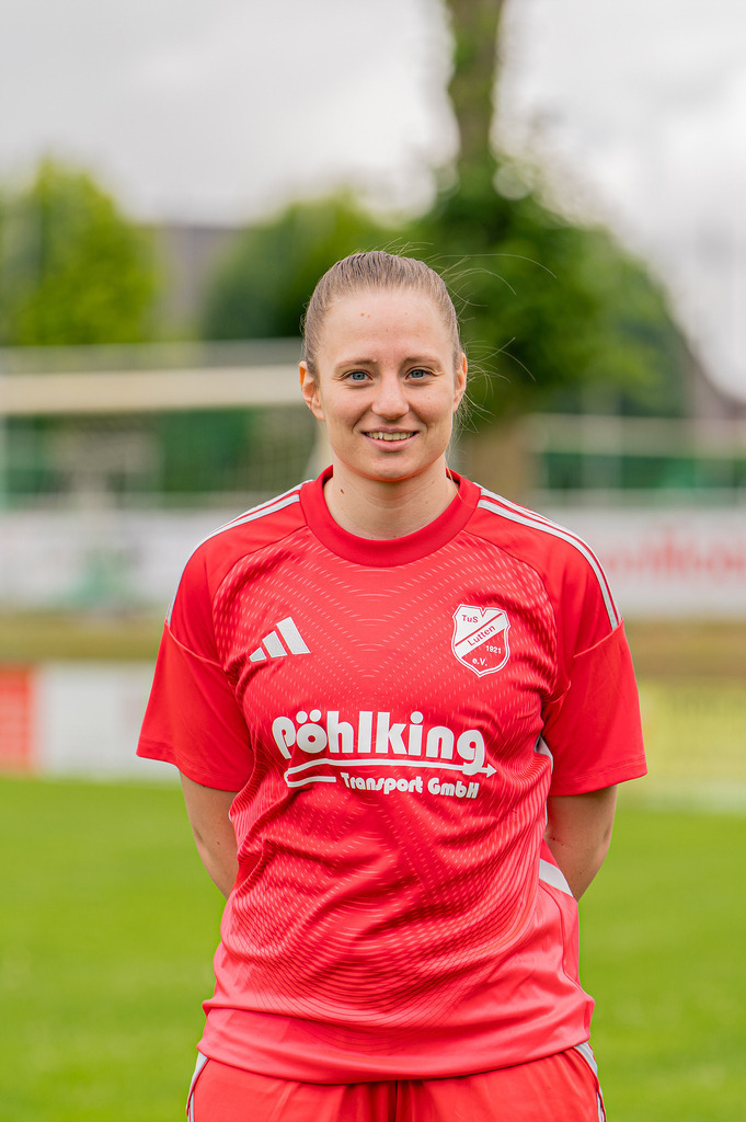 Fußball I Damen I Saison 2026-2027 I Mannschaftsfoto I TuS Lutten I Oberliga Niedersachsen I 5152 | jns.sportfotos - Realisiert mit Pictrs.com