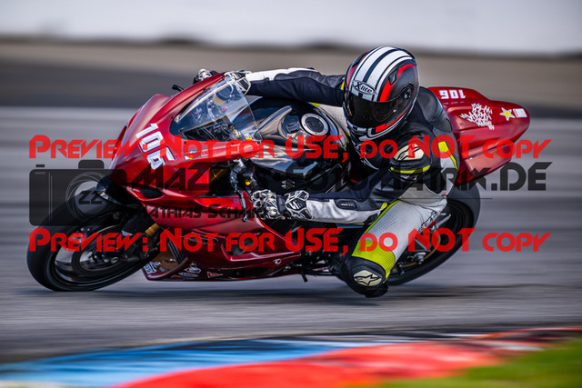 MaZZes_FotoMatrix_240520_6021986_0036 | ROT