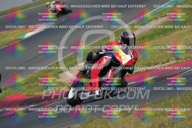 2024_08_15_PBK_15906 | Sportfotografie; SlowMotion; Video; Rennstrecke; Hafeneger; RSE; Speer; Trackday; Motorsportarena; Hockenheimring; Brno; Most; Barcelona; Valencia, Benny; Kaetzmer;