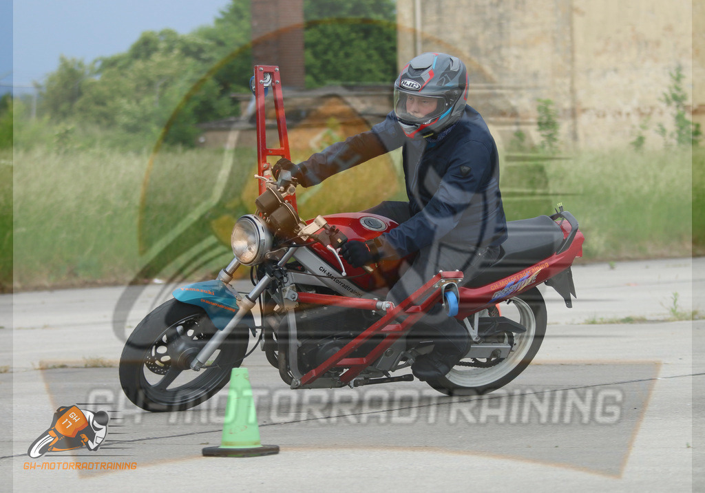 IMG_2614 | gh-motorradtraining-foto.de - Realisiert mit Pictrs.com