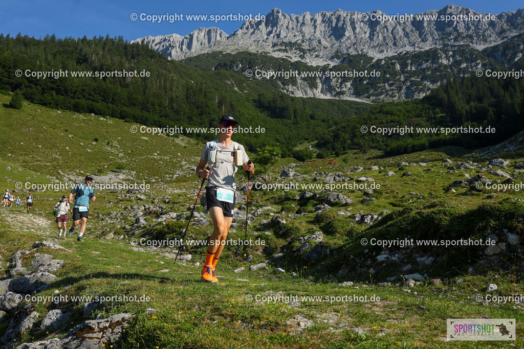 TRAA6440 | #kaiserkronetrail2026 #wilderkaiser #risewiththemountain@wilder.kaiser @scheffau.belebt @mammut #kaiserkronetrail #wilderkaiser #trailrunning #visittirol #inechtnochschöner #RisewiththeMountain #sportshot_your_pictrs #yourpictrs #trailrunningmoments #racephotos #kaiserkronetrail_official