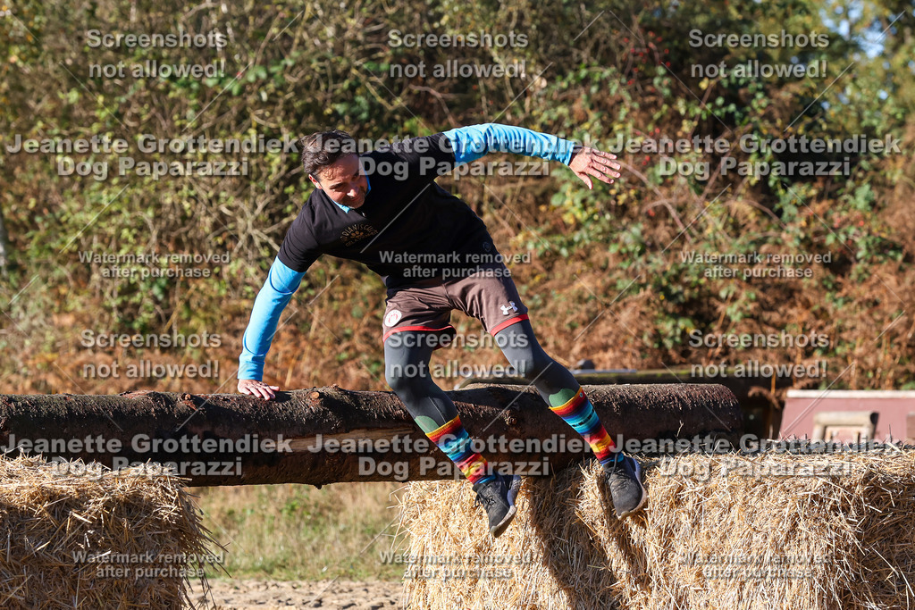 Dog Paparazzi - Strongdog 10-25-1720 | Dog Paparazzi Jeanette Grottendiek Fotografie & Videografie - Realisiert mit Pictrs.com