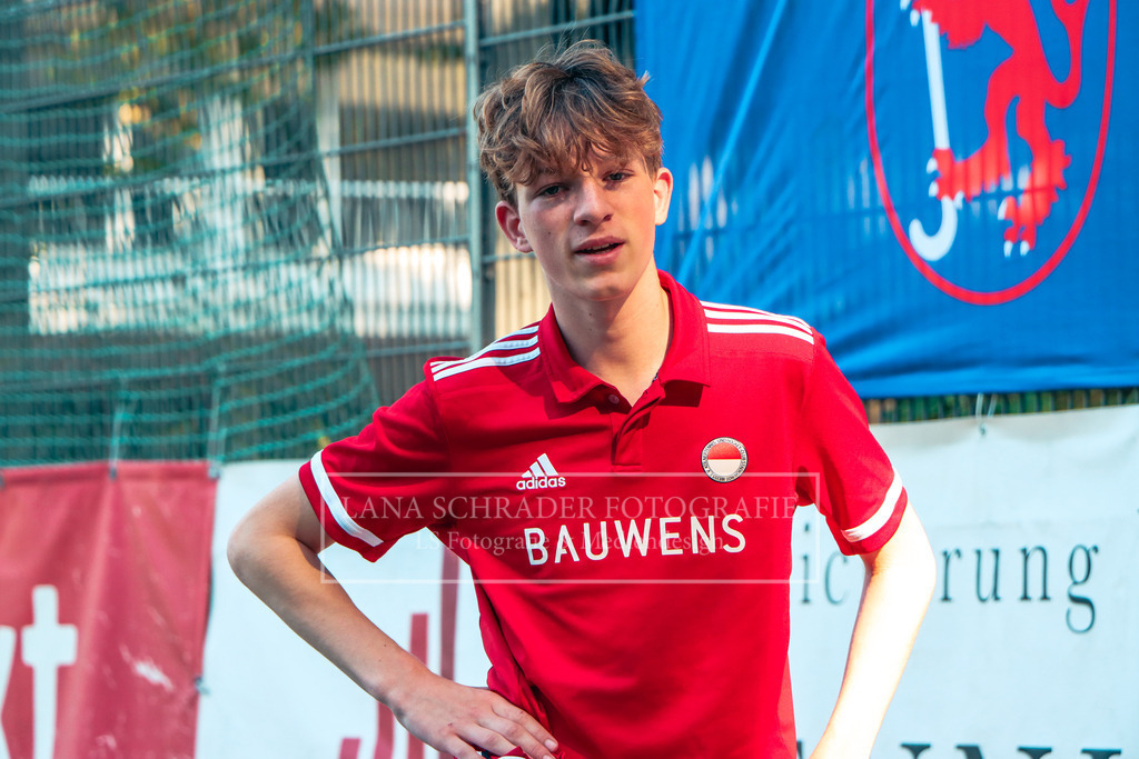 MU16 Regionalliga WDM HF RWK-DHC 21.09.24 Köln_44 | lanaschraderfotografie - Realisiert mit Pictrs.com