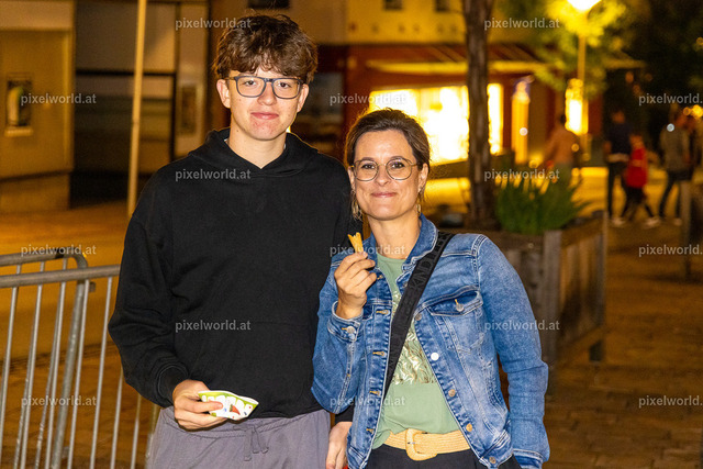 Sommereinkaufsnacht 2025 in Feldkirchen | Bildershop von pixelworld.at - Realisiert mit Pictrs.com