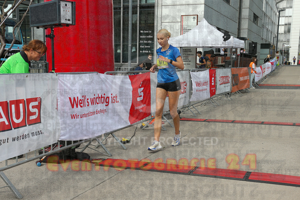 250920_1325_EX1_4441 | Sportfotografie im Rhein-Sieg Kreis, Köln, Bonn, NRW, Rheinland Pfalz, Hessen, etc. Unser Tätigkeitsfeld umfasst den Laufsport vom Volkslauf über den Marathon, Duathlon, Triathon bis zum Ultralauf wie Kölnpfad Ultra oder Schindertrail.