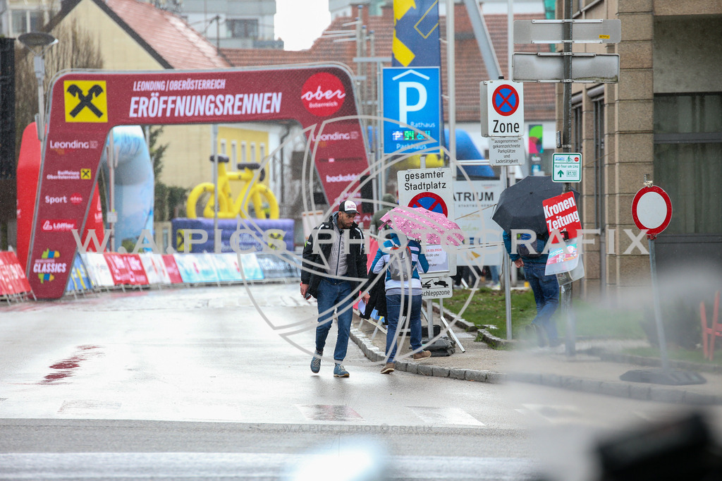 ..... | LEONDING,AUSTRIA,24.März.24 - 63.Radsaisoneröffnungsrennen Leonding Road Cycling League , Image shows: 
Photo: WAPICS / Andreas Willdoner