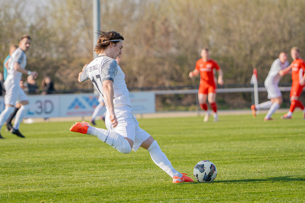 Fußball I Herren I Saison 2025-2026 I Bezirksliga Weser-Ems 4 I 24. Spieltag I VFL Oythe - SV Thüle I 220016.03.2026 | jns.sportfotos - Realisiert mit Pictrs.com