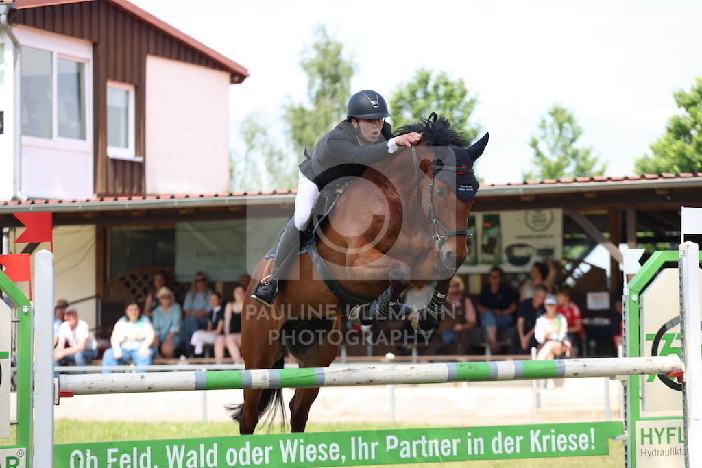 D36A9250 | Pauline Ullmann Photography - Realisiert mit Pictrs.com