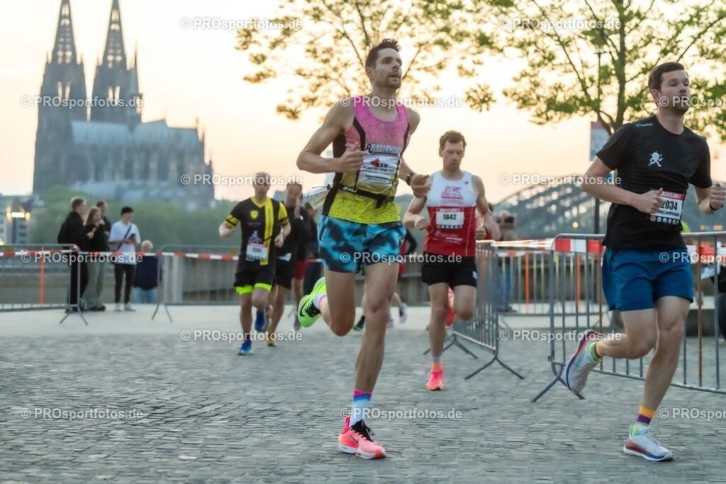 21. ASV Nachtlauf ; Köln, 08.05.24 | Impressionen vom 21. ASV Nachtlauf  am 08.05.24 in Köln (Deutschland). Foto: BEAUTIFUL SPORTS/Ulrich Faßbender