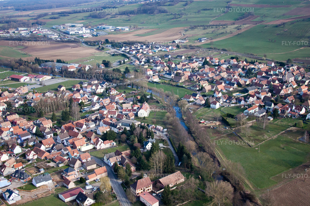 Aerial view: View of the town in Pfaffenhoffen in the state Bas-Rhin, France.Photo: IMG_38656.jpg taken on 03/20/2011 by Werner Riehm/FLY-FOTO.comResolution of the original: 4752 x 3168 px
