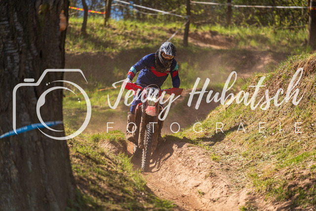 JHF.ECHT.4h.Samstag1643 | jennyhubatsch-endurofotografie