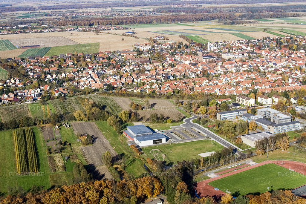 Luftbild: Bienwaldhalle in Kandel im Bundesland Rheinland-Pfalz in Deutschland. Foto: IMG_8774.jpg vom 05.11.2007 durch Werner Riehm/FLY-FOTO.de