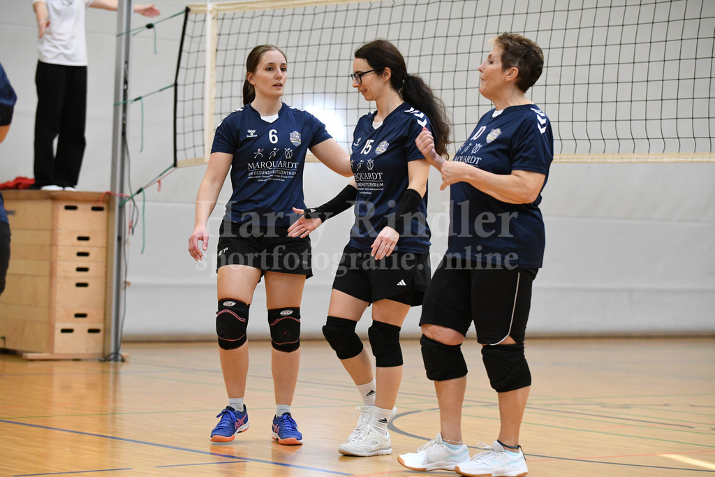 TSV Plattling Volleyball : VSG Passau/Fürstenzell | TSV Plattling IsarVolleys Damen - Realisiert mit Pictrs.com