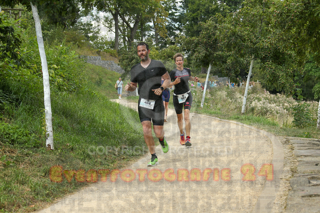 250824_1347_EX1_3682 | Sportfotografie im Rhein-Sieg Kreis, Köln, Bonn, NRW, Rheinland Pfalz, Hessen, etc. Unser Tätigkeitsfeld umfasst den Laufsport vom Volkslauf über den Marathon, Duathlon, Triathon bis zum Ultralauf wie Kölnpfad Ultra oder Schindertrail.