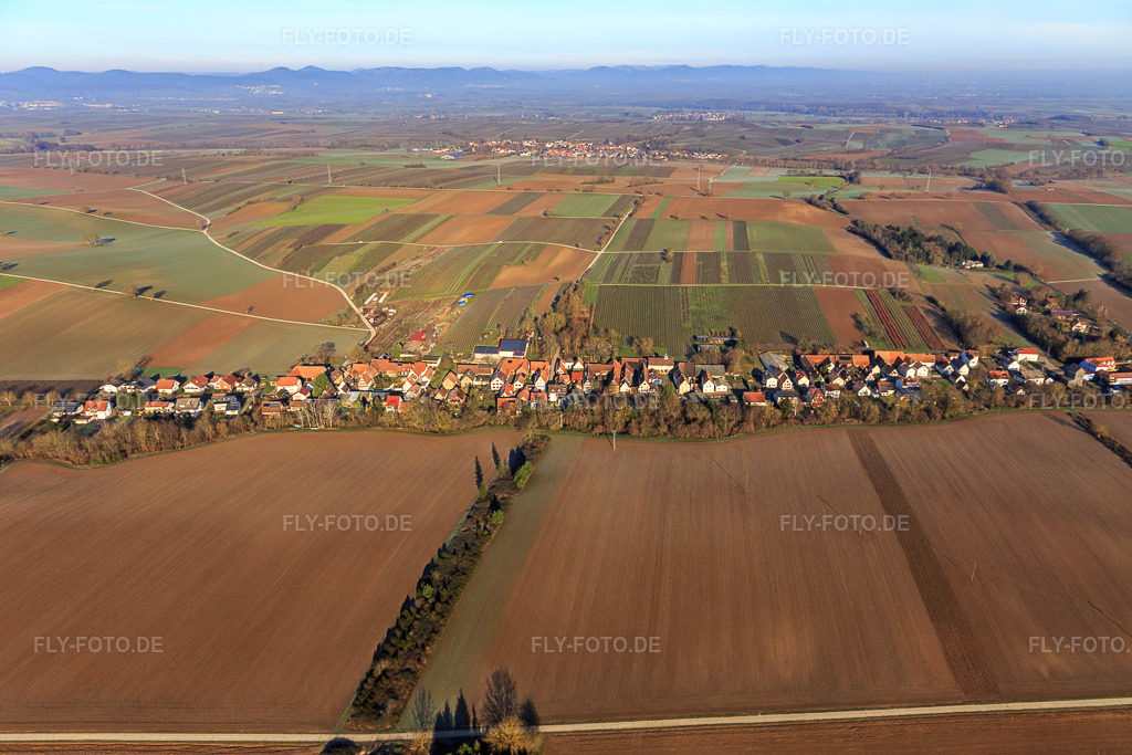 Luftbild: Ortsansicht von Südwesten in Vollmersweiler im Bundesland Rheinland-Pfalz in Deutschland. Foto: IMG_124139.jpg vom 11.01.2021 durch Werner Riehm/FLY-FOTO.de