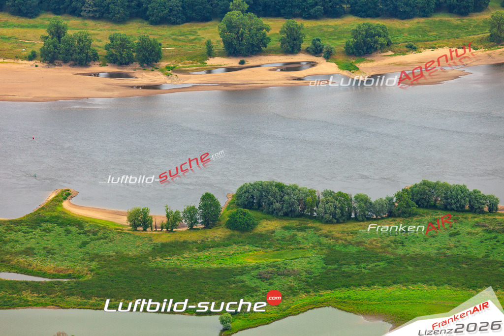 Die Luftaufnahme der Stadt Aland wurde vom UL-Flugzeug heraus erstellt ( keine Drohne )- hohe Auflösung für beste Qualität
