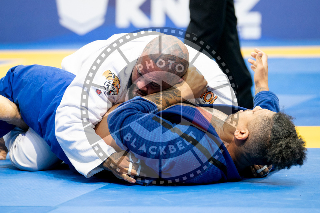 20240124PBB03878 | Fighters compete during the second day of the IBJJF European Championship in Paris, France, on January 24, 2024.