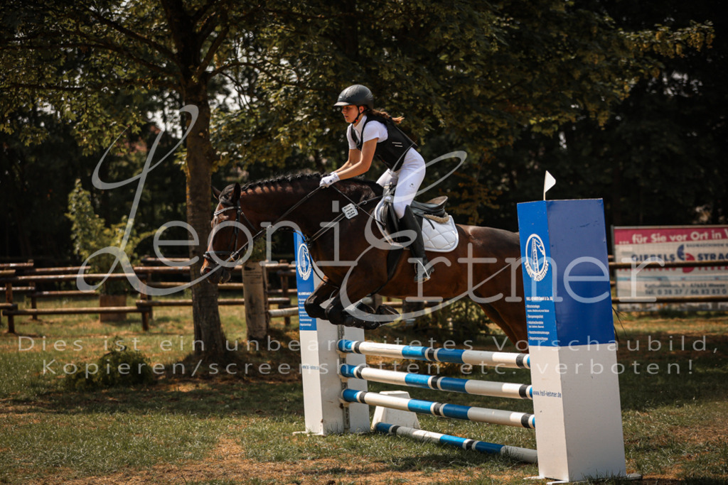 15.SaStE00223 | Leoni Ertmer Photography - Realisiert mit Pictrs.com