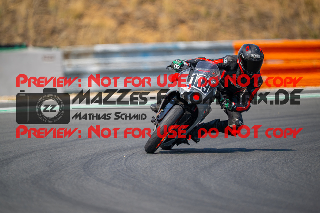 MaZZes-Fotomatrix-20260805-526190 | OPEN