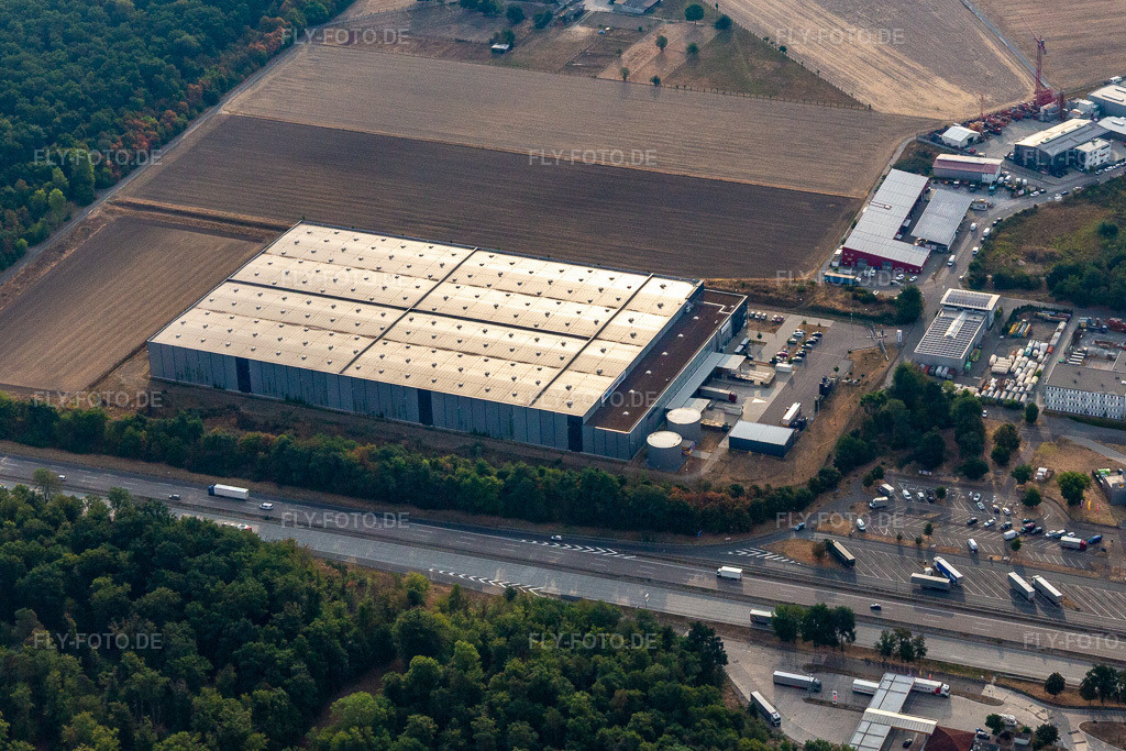 Luftbild: Ronlog GmbH in Forst im Bundesland Baden-Württemberg in Deutschland. Foto: IMG_134122.jpg vom 26.08.2022 durch Werner Riehm/FLY-FOTO.deRONAL GROUP | Great Passion for Great Wheels
