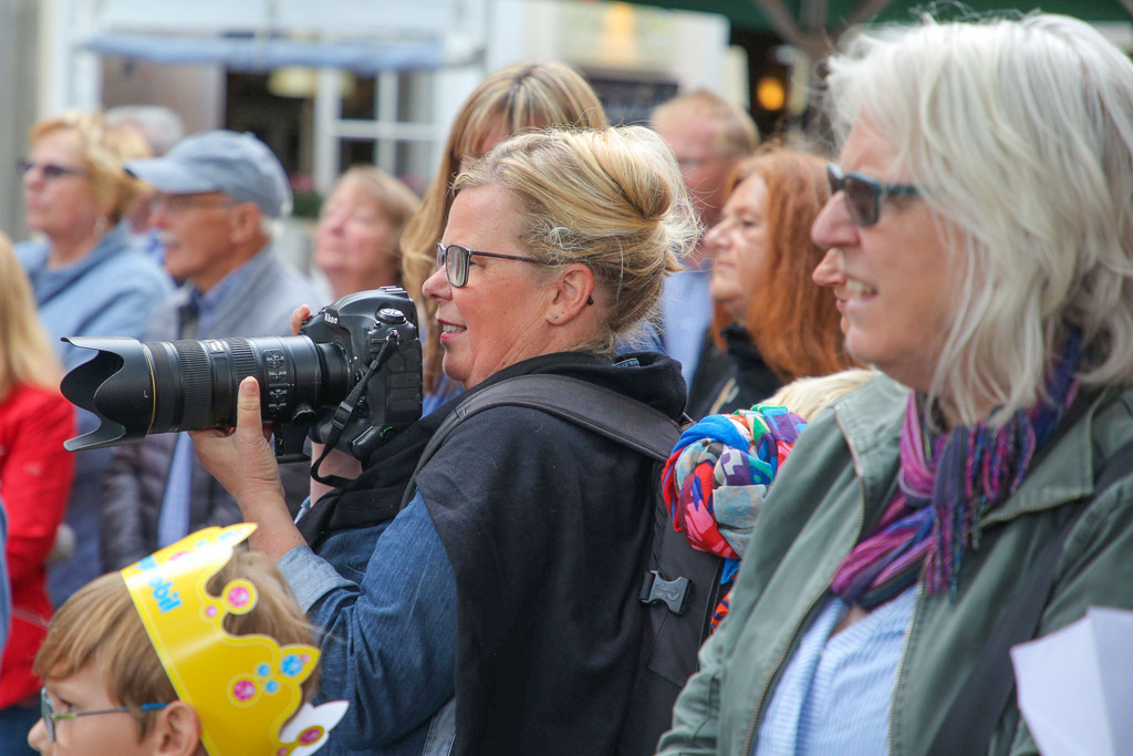 ShivaGrings_Act1_140 | Bildergalerie von Sport-Ereignissen aber auch von weiteren spannenden Dingen - nicht nur vom Niederrhein. In Anlehnung an den bekannten Spruch von Hanns Dieter Hüsch heißt das Motto: "Niederrhein ist überall".  - Realisiert mit Pictrs.com