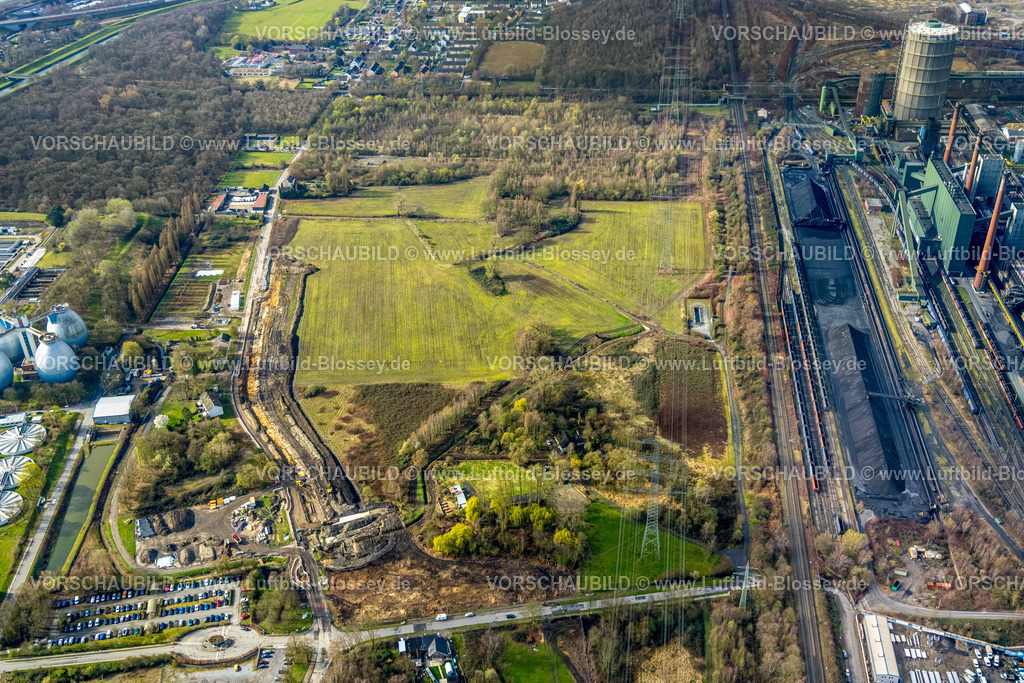Bottrop260305482FreiheitEmscher | Luftbild, " Freiheit Emscher "  großes interkommunales Stadtentwicklungsprojekt in NRW, von Essen, Bottrop und RAG Montan Immobilien, 1.700 Hektar, inklusive 150 Hektar ehemaliger Bergbauflächen, entsteht bis ca. 2030 ein neuer, nachhaltiger urbaner Raum für innovat, , Batenbrock-Süd, Bottrop, Ruhrgebiet, Nordrhein-Westfalen, Deutschland