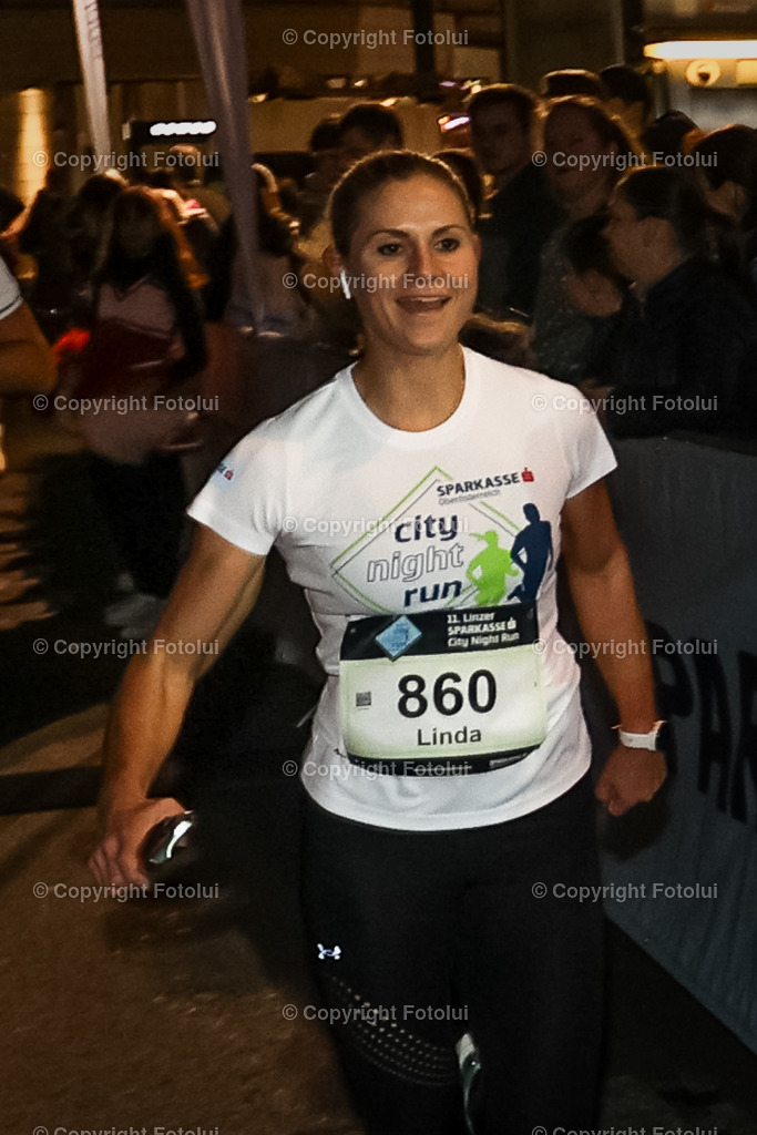 A-BINDER_20220922_0079 | LINZ,  AUSTRIA,22.Sept. 2022 - Night Run, Image shows Night Run.
Photo: Sportmediapics.com/ Manfred Binder