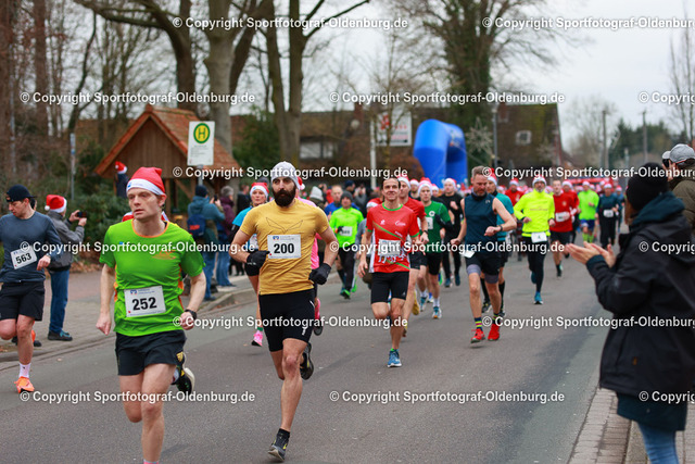 AMLA1594 | Bildershop "Sportfotograf-Oldenburg" mit Fotos von Sportevents in Oldenburg und Umzu. - Realisiert mit Pictrs.com